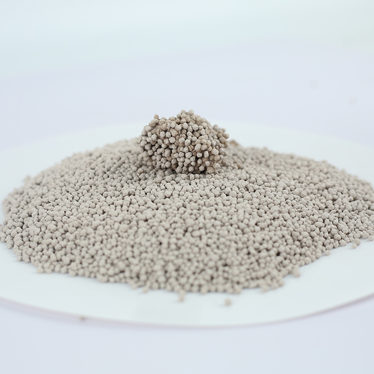 premium-bentonite-cat-litter.jpg